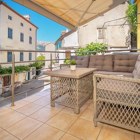 Apartment Porto With Terrace Baška Esterno foto