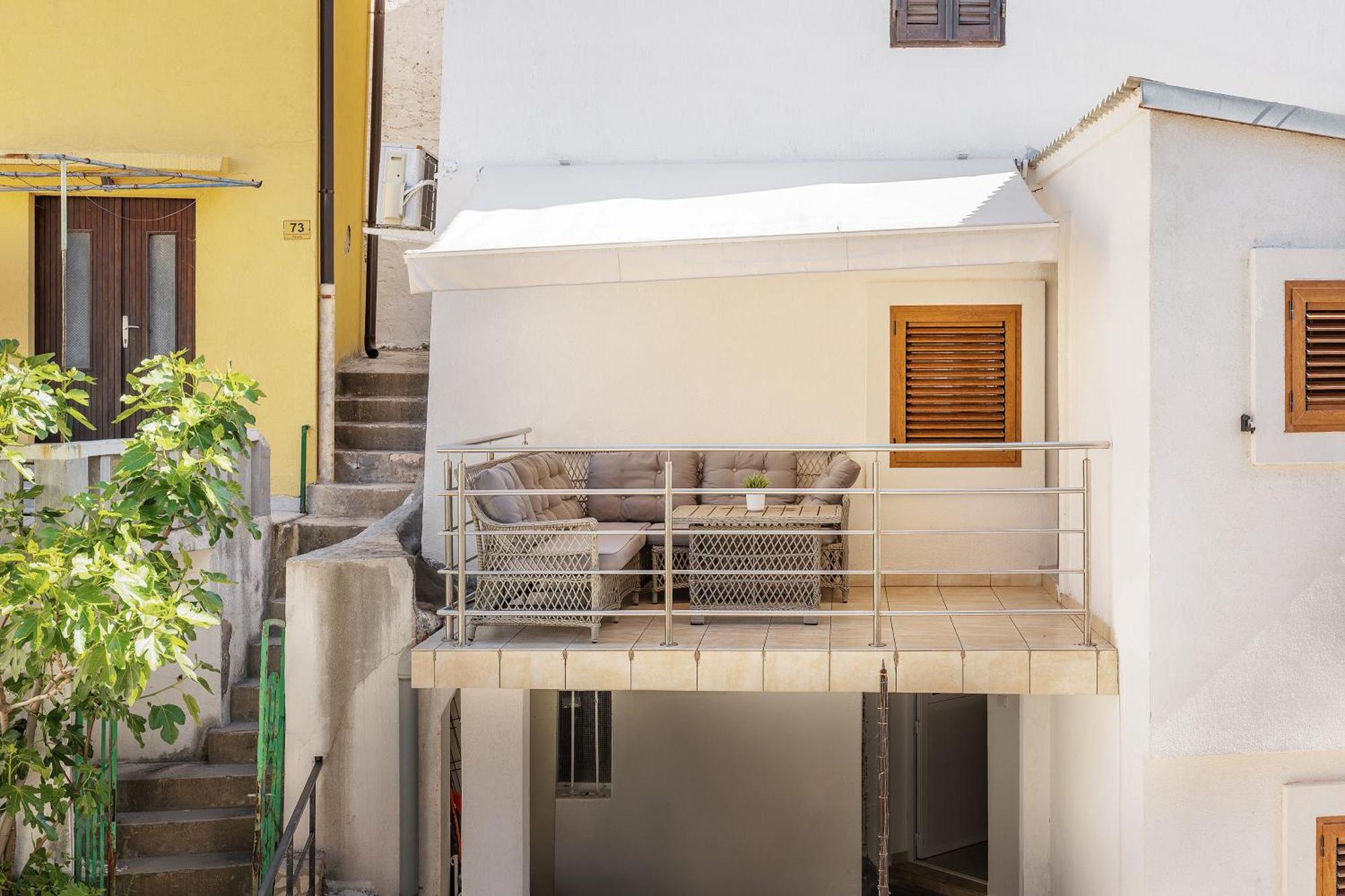Apartment Porto With Terrace Baška Esterno foto