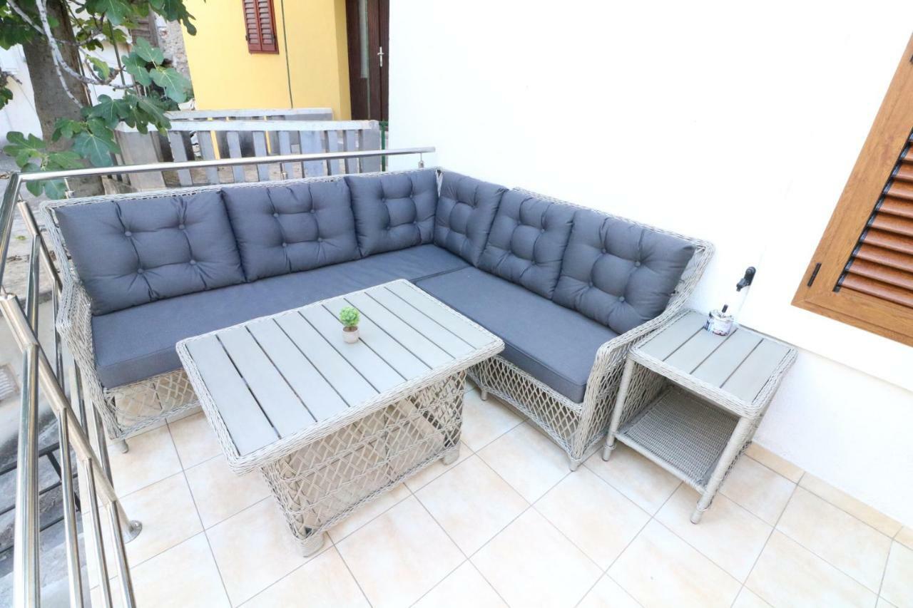 Apartment Porto With Terrace Baška Esterno foto
